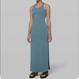 Lululemon Women’s Restore and Revitalized Dress